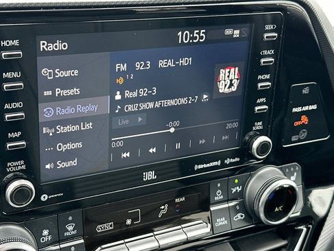 Used 2022 Toyota Highlander XSE image 23