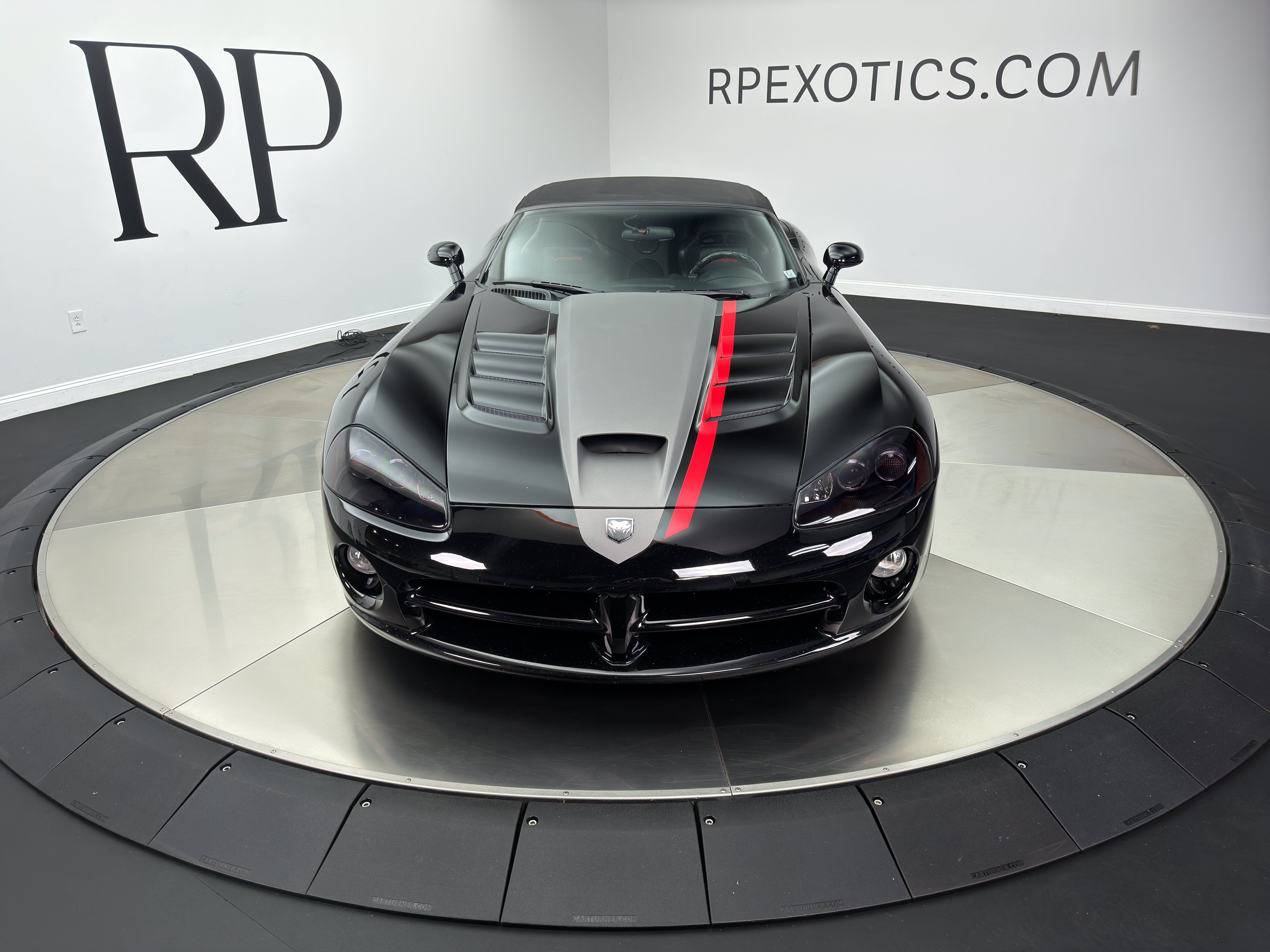 Used 2008 Dodge Viper SRT-10 w/ Protection Group RWD image 10