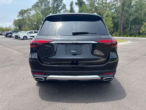 Used 2025 Mercedes-Benz GLE 350 4MATIC image 11