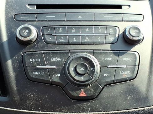Used 2017 Ford Escape SE FWD image 9