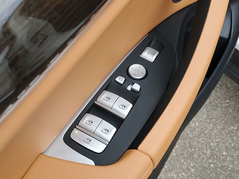 Certified 2024 BMW X3 xDrive30i w/ Premium Package image 6