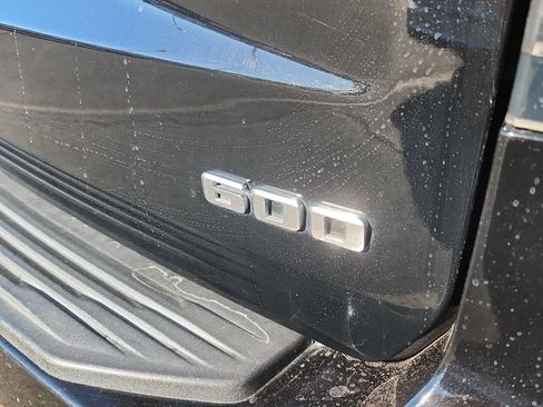 Used 2023 Cadillac Escalade Sport Platinum AWD/4WD image 15