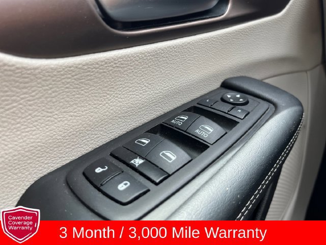 Used 2023 Chrysler Voyager LX FWD image 26