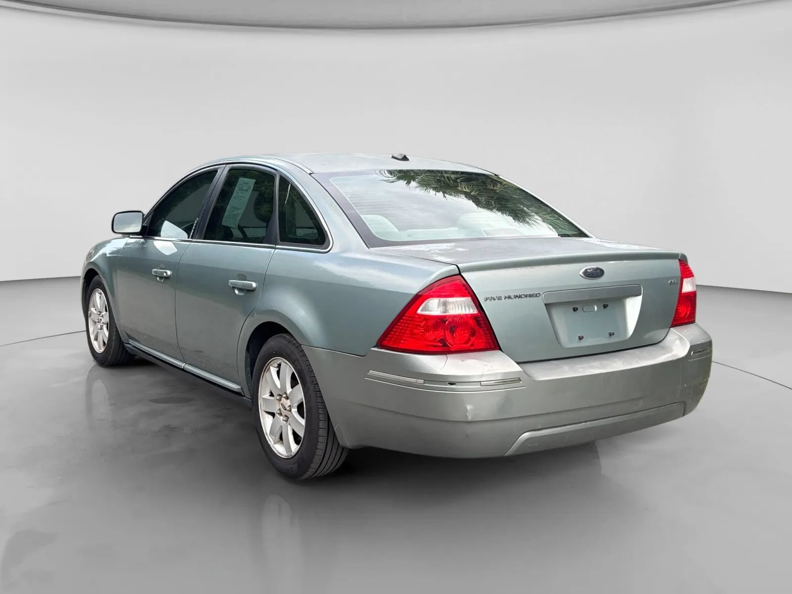 Used 2007 Ford Five Hundred SEL FWD image 3