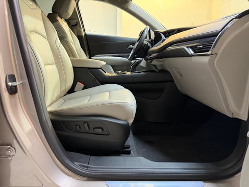 Certified 2023 Cadillac XT4 Luxury image 45