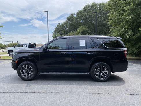 Used 2021 Chevrolet Tahoe Z71 w/ Luxury Package AWD/4WD image 6