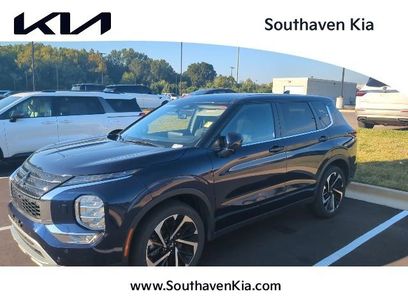 Used 2024 Mitsubishi Outlander SE
