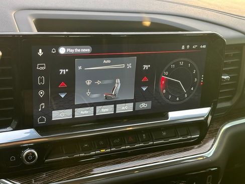 Used 2024 GMC Sierra 1500 SLE w/ Preferred Package image 23