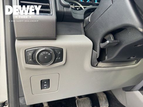 Used 2017 Ford F150 XLT w/ Equipment Group 302A Luxury image 14