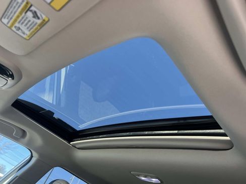 Certified 2025 Subaru Outback Limited w/ Popular Package #2 image 32