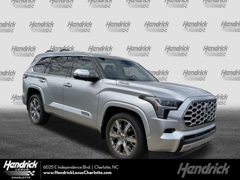 Used 2023 Toyota Sequoia Capstone image 1
