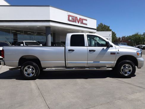Used 2007 Dodge Ram 2500 Truck Laramie AWD/4WD image 7