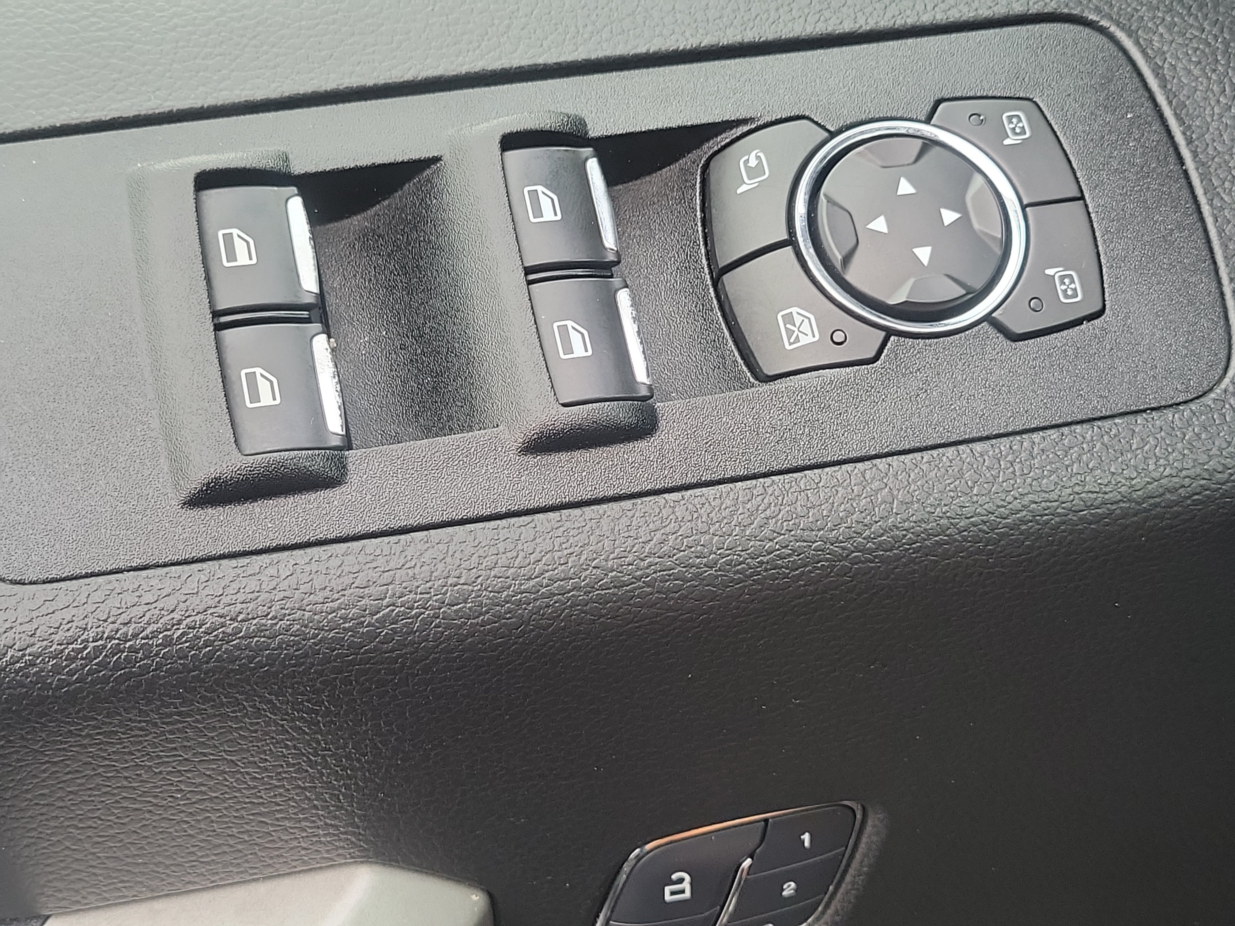 Used 2018 Ford F150 Lariat w/ Equipment Group 502A Luxury AWD/4WD image 36