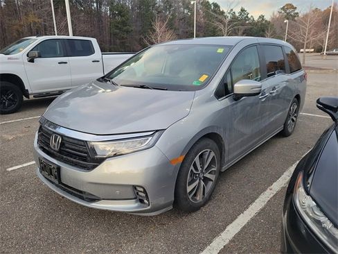 Used 2021 Honda Odyssey Touring image 7