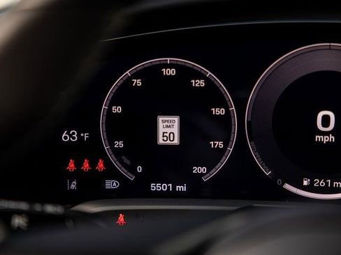 Certified 2025 Porsche Taycan w/ Premium Package image 49