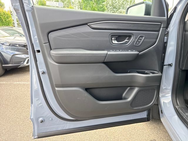 New 2026 Honda Pilot Touring image 16