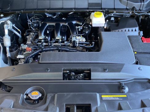 Used 2024 Nissan Pathfinder Rock Creek AWD/4WD image 45