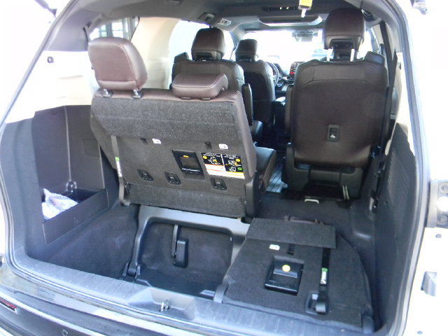 Certified 2024 Toyota Sienna Platinum AWD/4WD image 26