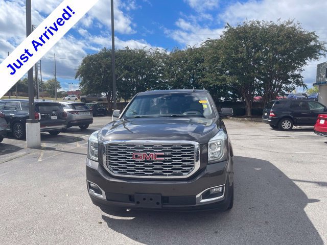 Used 2020 GMC Yukon Denali w/ Denali Premium Package AWD/4WD image 8