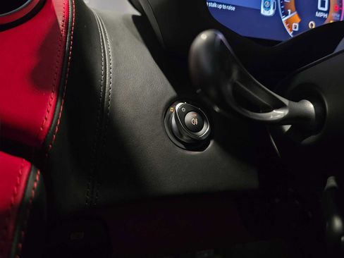 Used 2019 McLaren 570S image 36