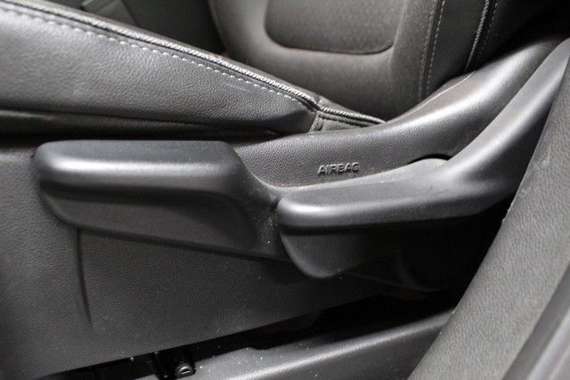 Used 2024 Buick Encore GX Preferred FWD image 17