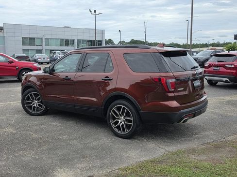 Used 2016 Ford Explorer Sport w/ Equipment Group 401A AWD/4WD image 5