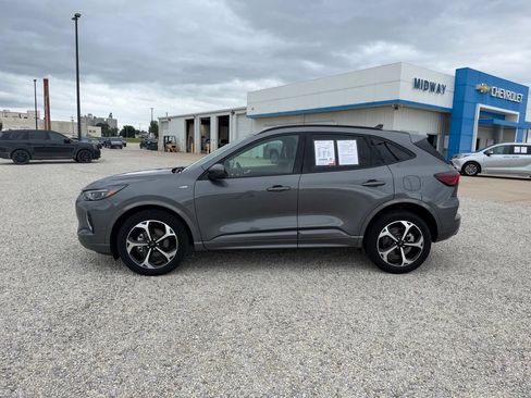 Used 2023 Ford Escape ST-Line Elite w/ Premium Technology Package AWD/4WD image 6