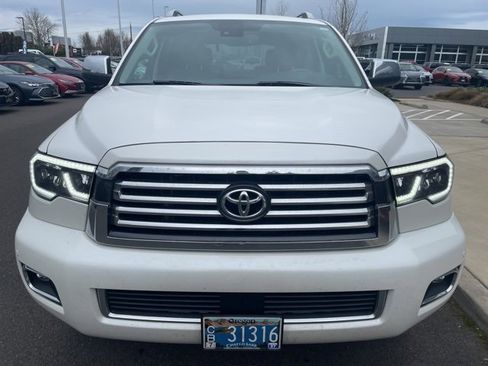Used 2020 Toyota Sequoia Platinum image 8