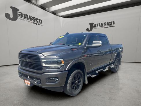 Used 2022 RAM 2500 Laramie w/ Night Edition AWD/4WD image 8