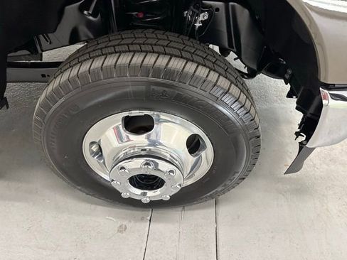 New 2026 Ford F350 4x4 SuperCab DRW Super Duty image 5