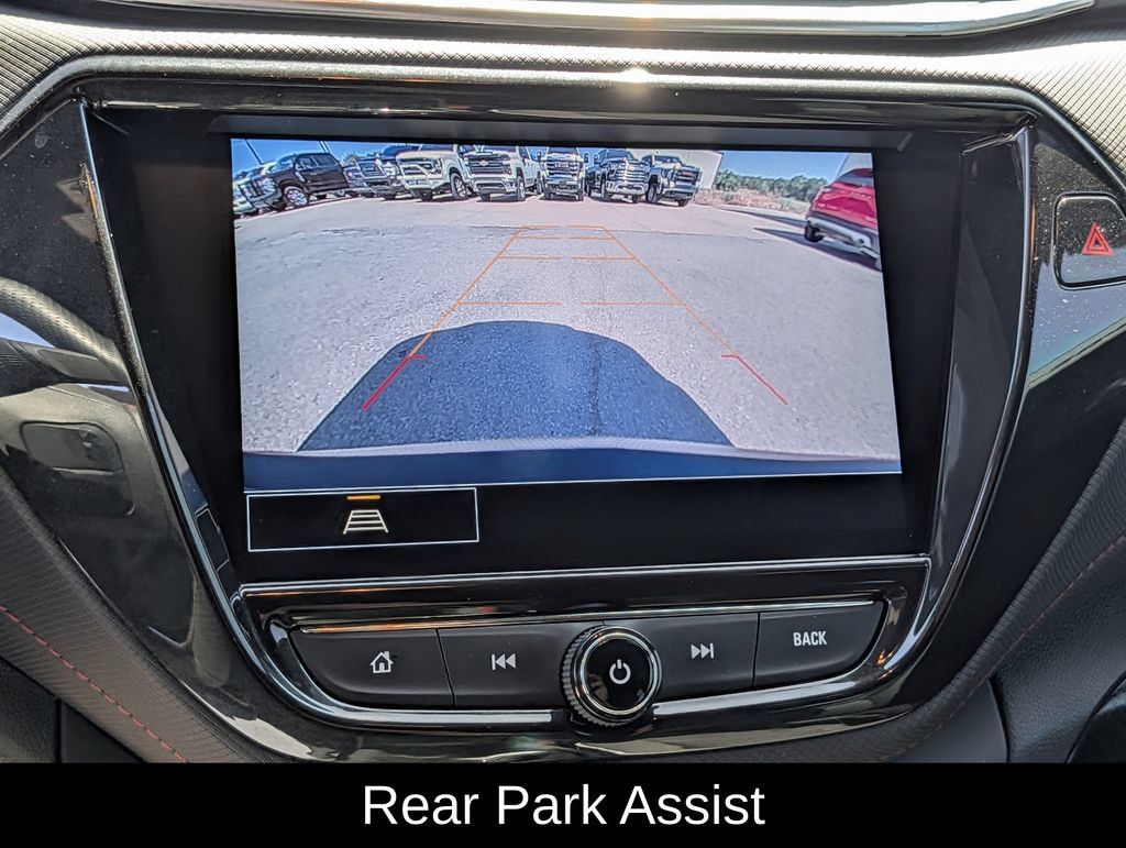 Used 2023 Chevrolet TrailBlazer RS w/ Sun and Liftgate Package AWD/4WD image 19
