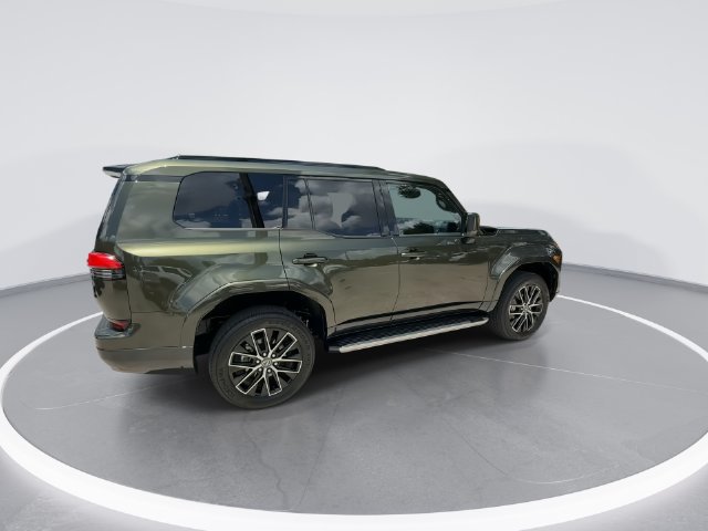 Certified 2025 Lexus GX 550 w/ Cold Area Package AWD/4WD image 8