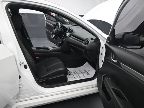 Used 2019 Honda Civic Sport image 23