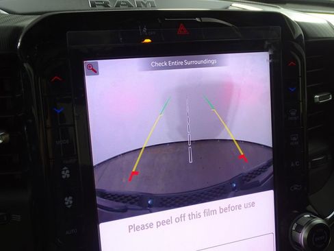 New 2026 RAM 1500 4x4 Crew Cab image 10