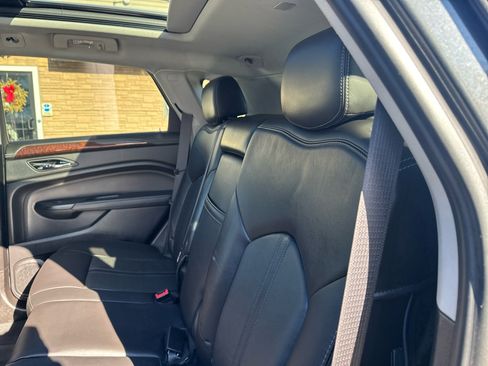 Used 2016 Cadillac SRX Luxury w/ Driver Awareness Package image 36