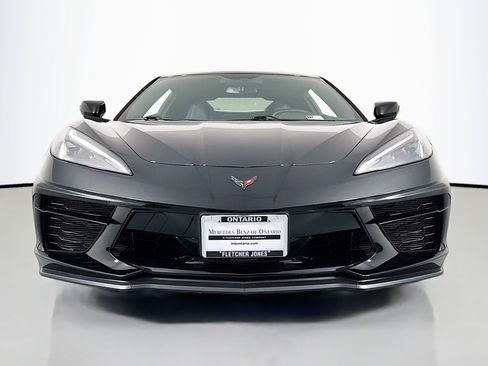 Used 2021 Chevrolet Corvette Stingray Coupe w/ Z51 Performance Package image 2