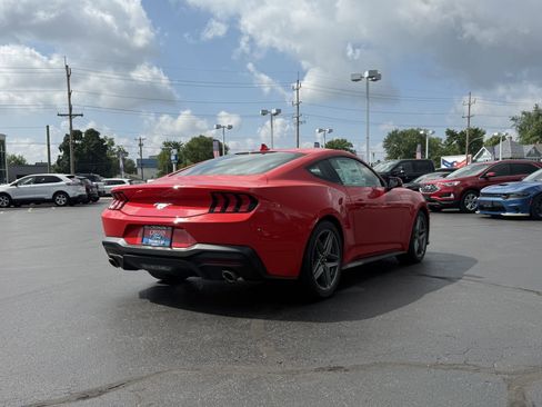 New 2025 Ford Mustang EcoBoost image 5