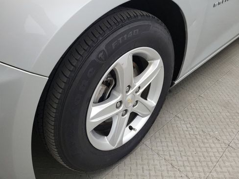 Used 2020 Chevrolet Malibu LS w/ LPO, Convenience Package 1 FWD image 31