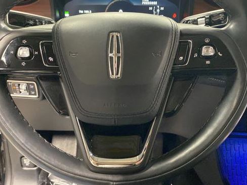 Used 2021 Lincoln Aviator Grand Touring w/ Equipment Group 302A AWD/4WD image 16