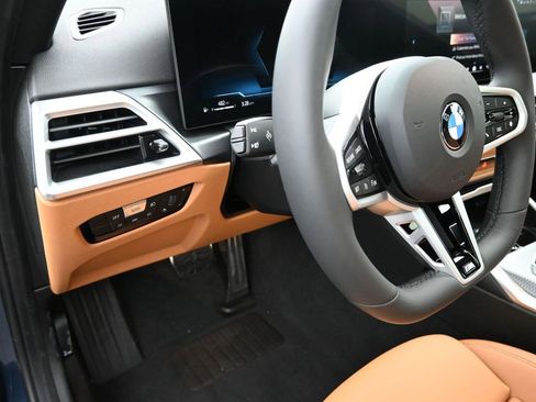 New 2026 BMW 330i Sedan w/ M Sport Package image 17