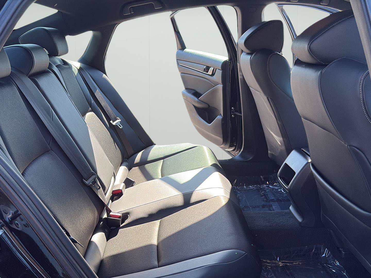 Used 2022 Honda Accord Sport image 17