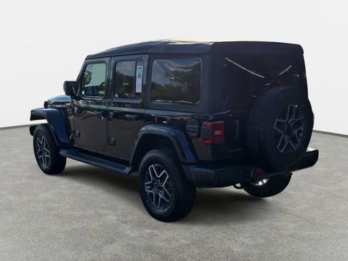 New 2026 Jeep Wrangler Sahara image 7