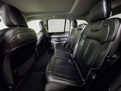 Used 2022 Jeep Grand Cherokee Limited 4xe image 28