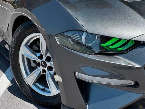 Used 2020 Ford Mustang Coupe RWD image 21