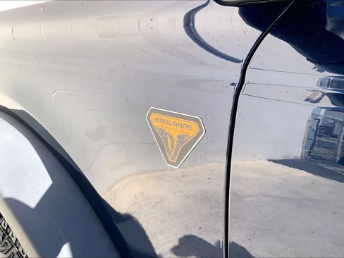 Used 2021 Ford Bronco Badlands AWD/4WD image 7