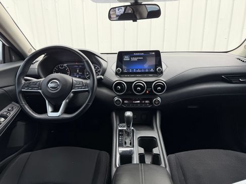 Used 2022 Nissan Sentra SV w/ All-Weather Package FWD image 12