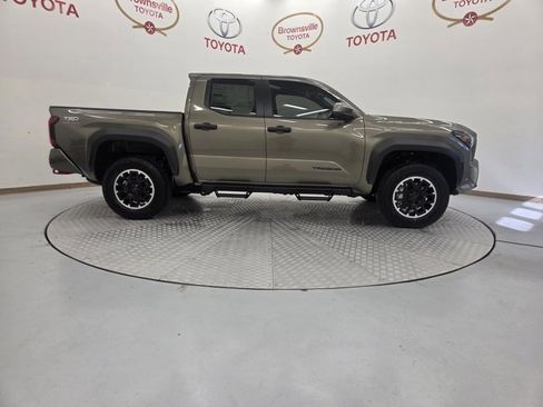 New 2026 Toyota Tacoma TRD Off-Road image 3