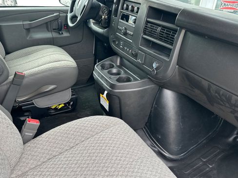 New 2024 Chevrolet Express 3500 w/ Power Convenience Package image 13