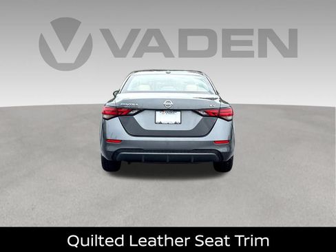 Used 2023 Nissan Sentra SV w/ SV Premium Package FWD image 27