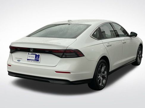 Certified 2024 Honda Accord EX image 6
